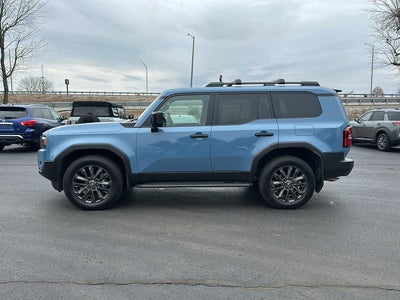 2025 Toyota Land Cruiser 4DR 4WD