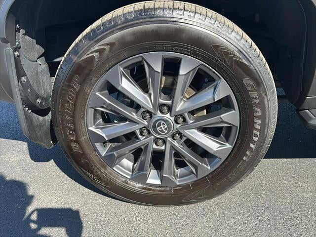 2025 Toyota Land Cruiser Base