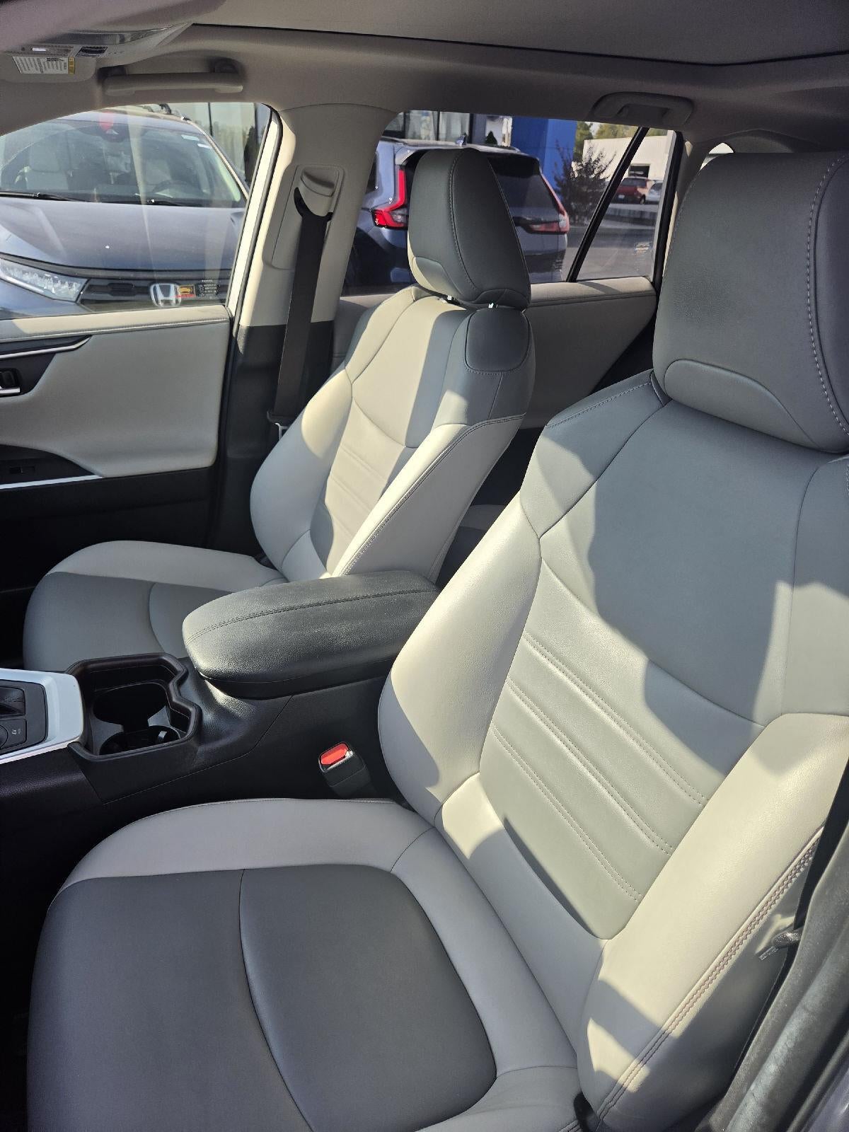 2019 Toyota RAV4 Hybrid Limited