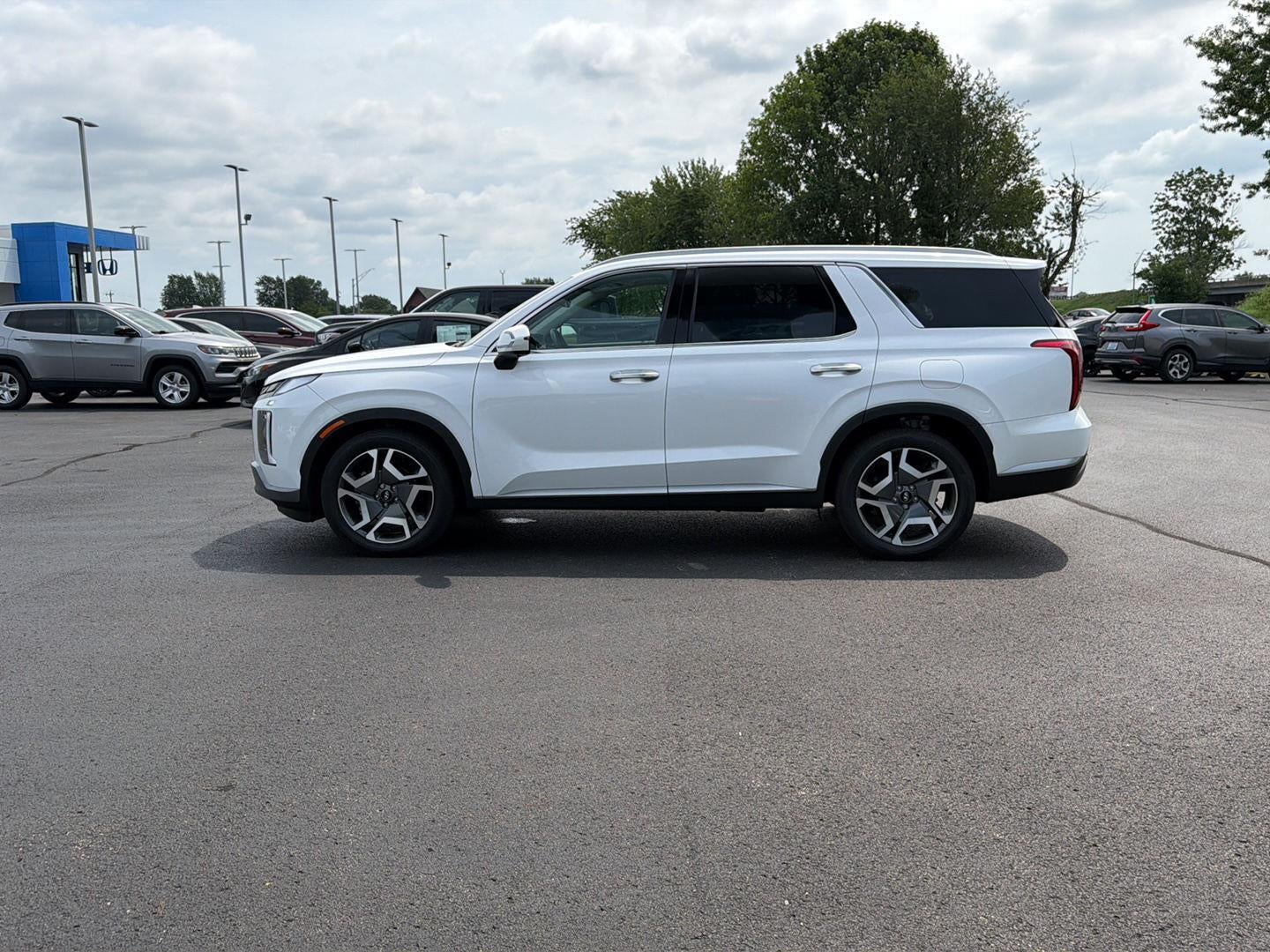 2025 Hyundai Palisade SEL Premium 8P