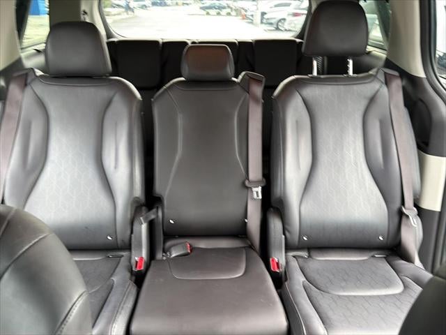 2023 Kia Carnival EX