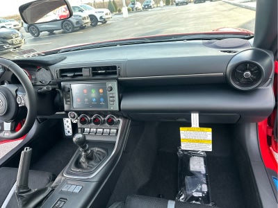 2026 Toyota GR86 Premium MT