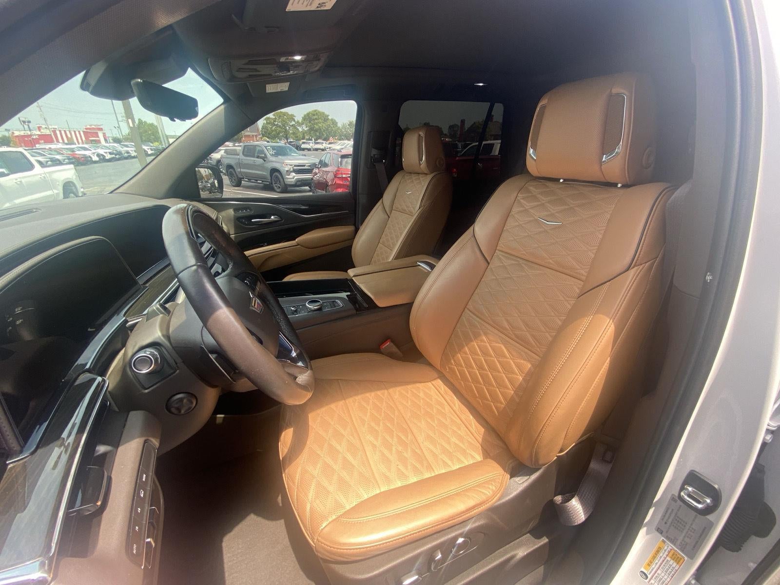 2023 Cadillac Escalade 4WD Sport