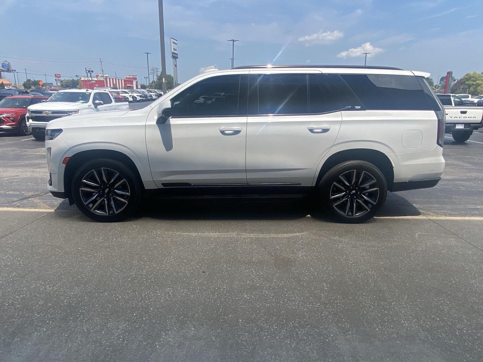 2023 Cadillac Escalade 4WD Sport