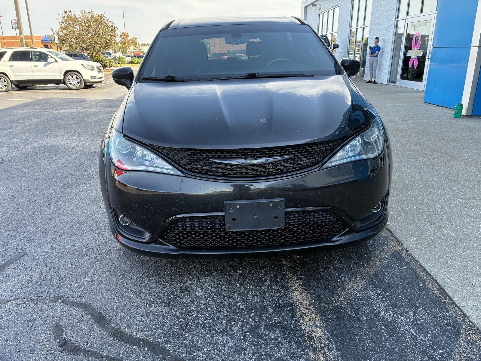 2020 Chrysler Pacifica Touring