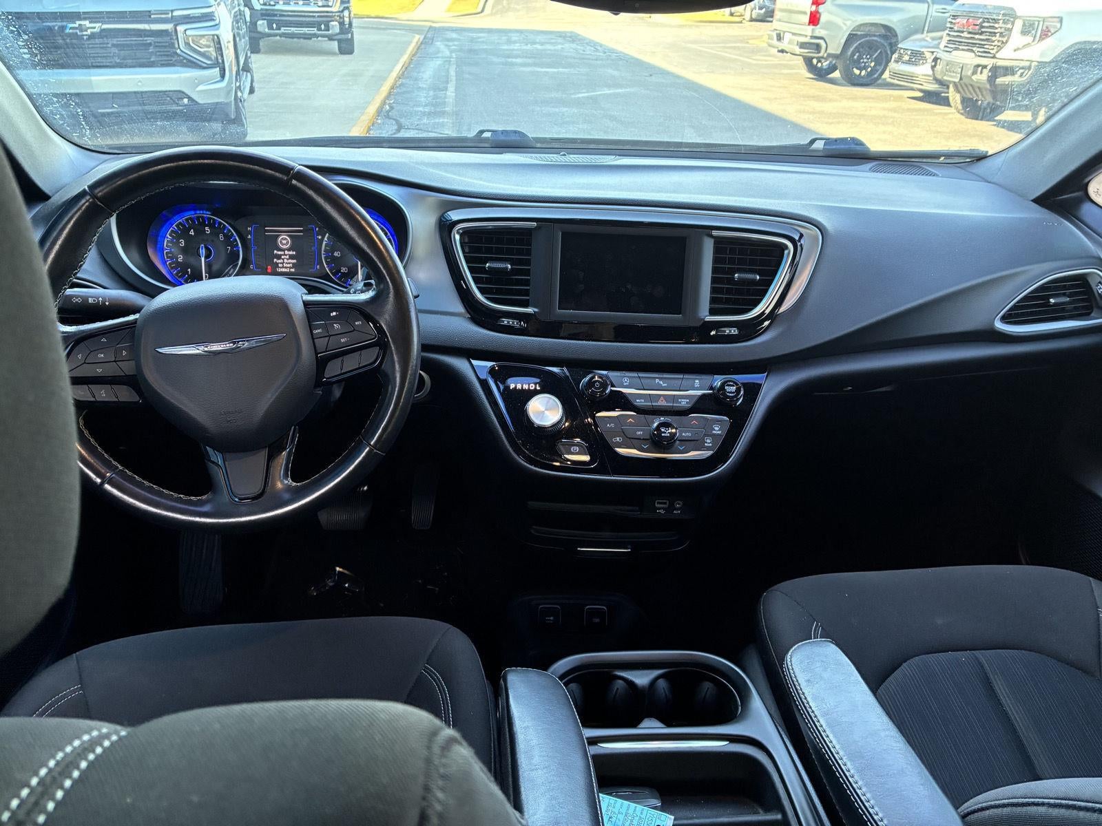 2020 Chrysler Pacifica Touring