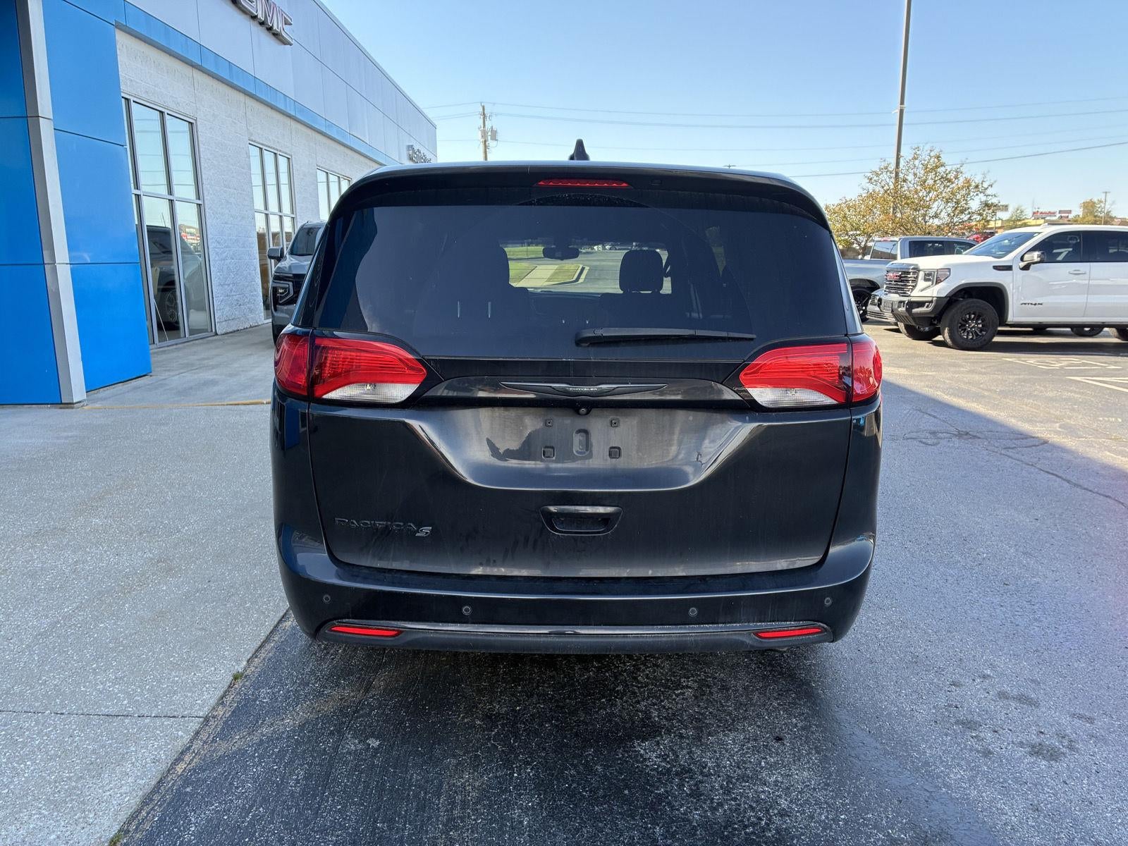 2020 Chrysler Pacifica Touring