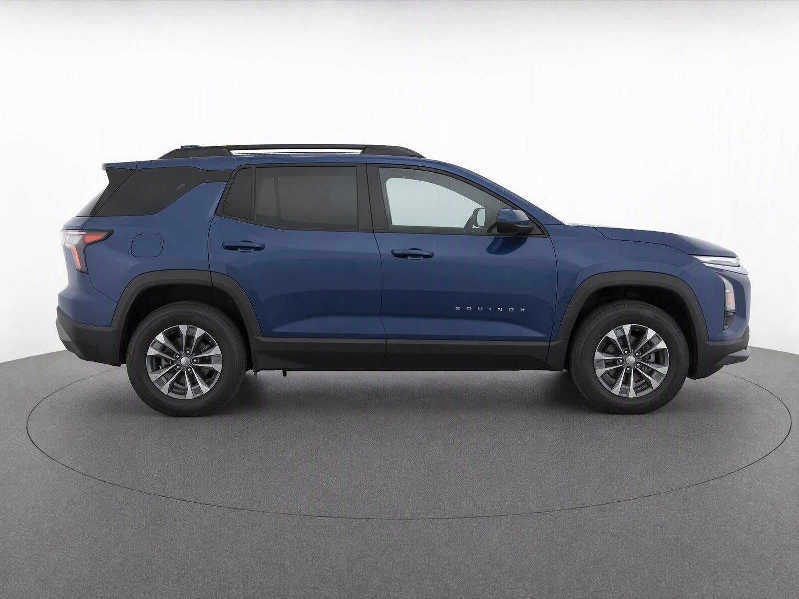 2025 CHEVROLET TRUCK Equinox FWD LT