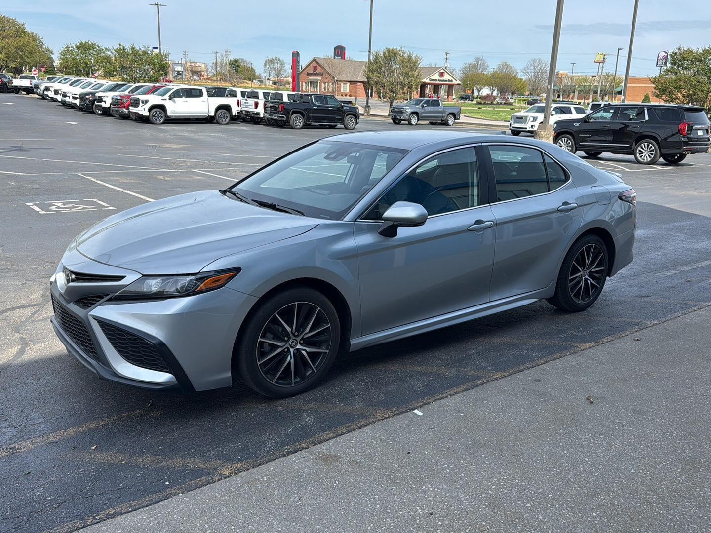 2024 Toyota Camry SE