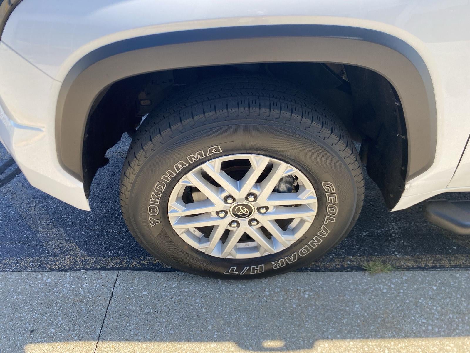 2022 Toyota Tundra SR5