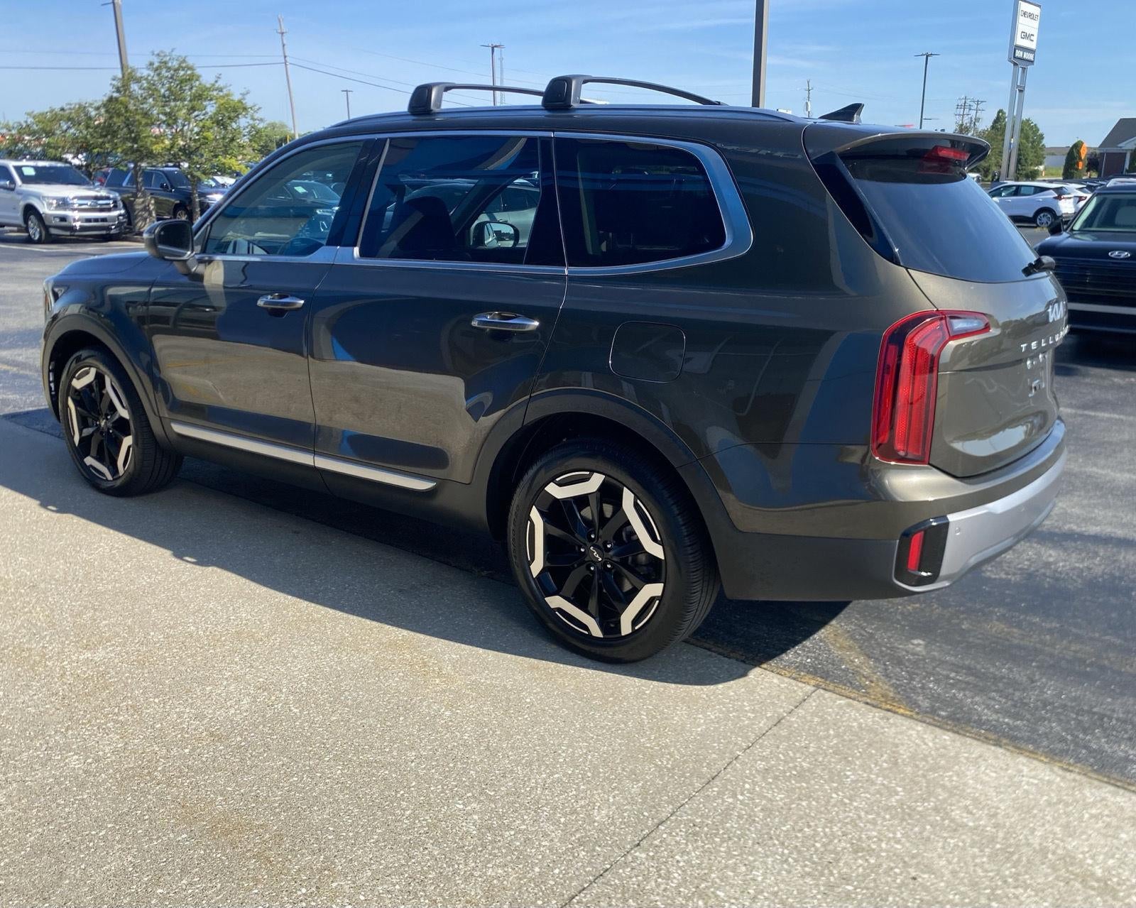 2025 Kia Telluride S